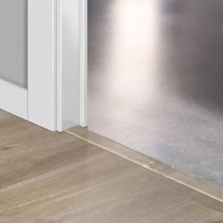 PROFIL INCIZO LVT 5EN1