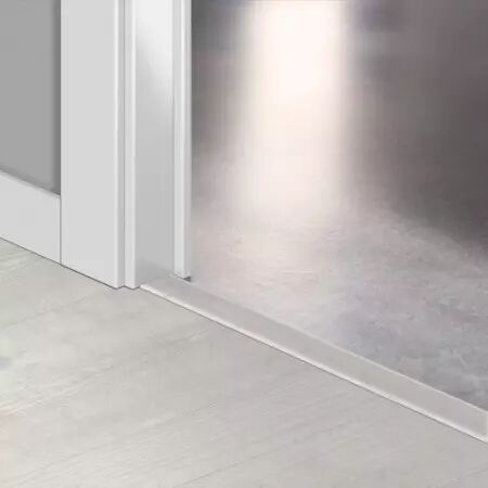 PROFIL INCIZO LVT 5EN1